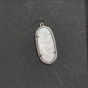 Kendra Scott Elle Gold Statement Earring in White-only one